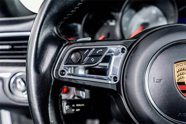 Used 2019 Porsche 911 Carrera 4S image 38