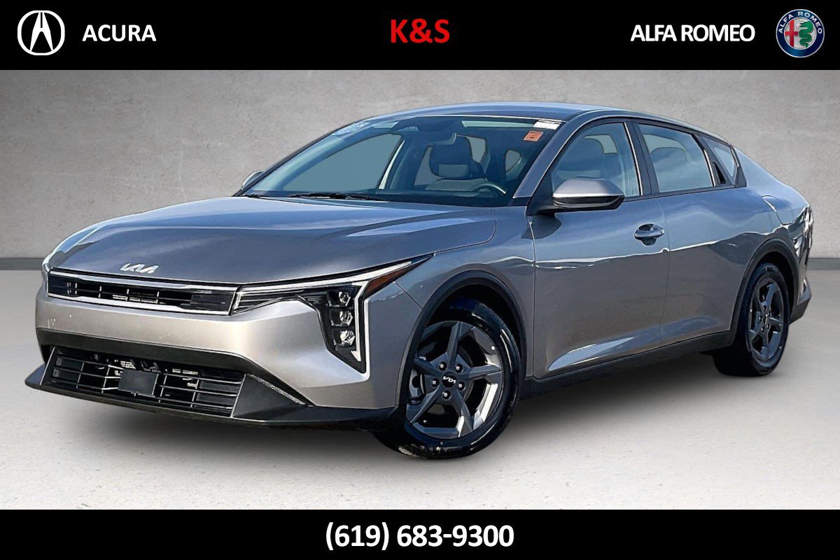 Used 2025 Kia K4