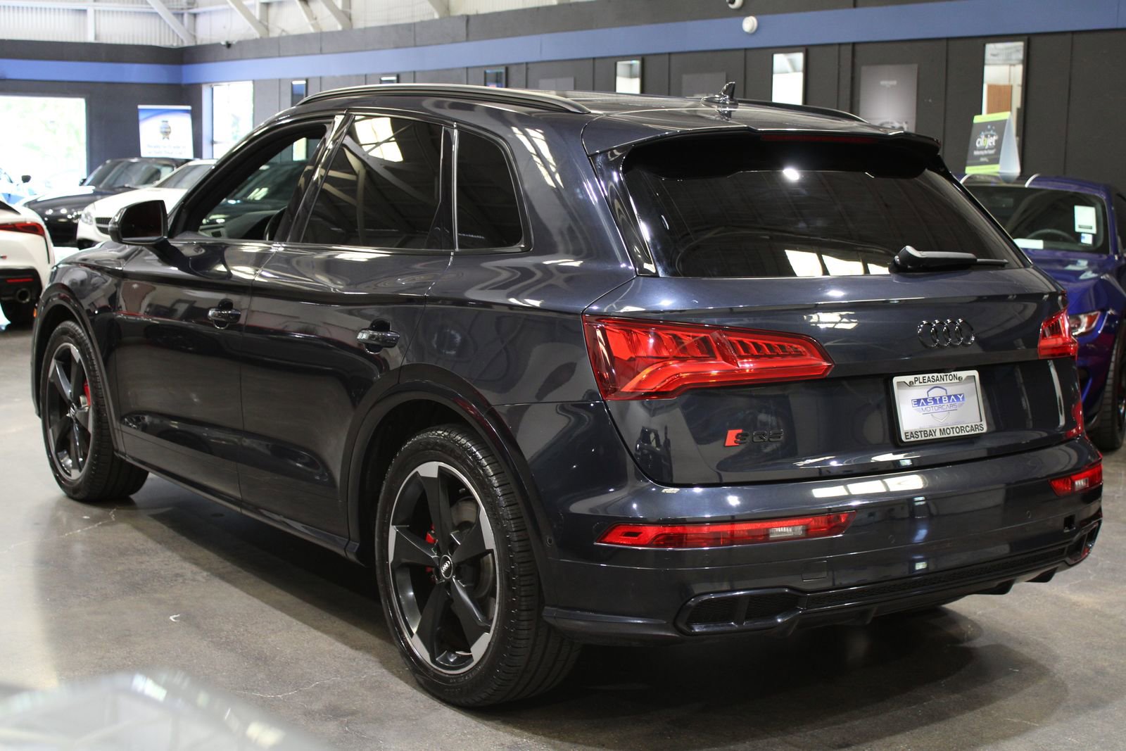 Used 2020 Audi SQ5 Prestige w/ Prestige Package AWD/4WD image 11