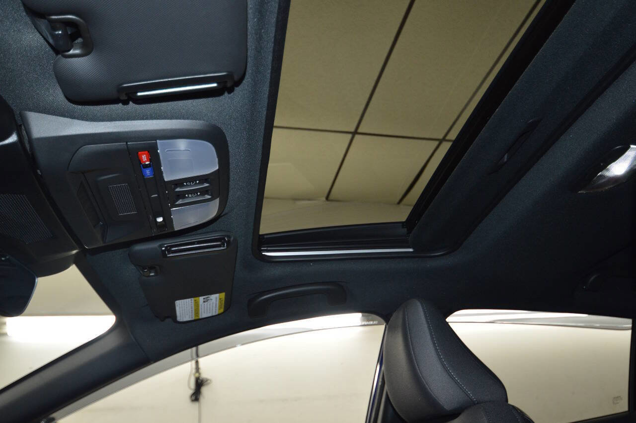 Used 2025 Subaru Crosstrek 2.5i Sport w/ Crosstrek Mirror Package image 36