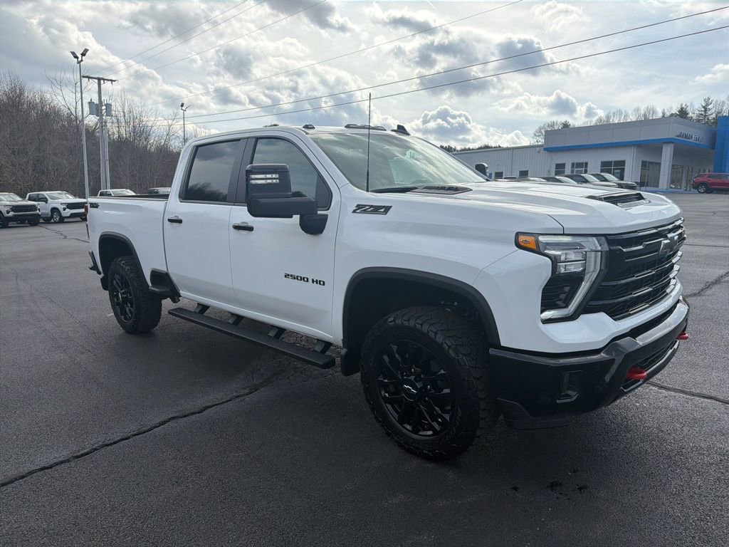 New 2026 Chevrolet Silverado 2500 LT w/ Trail Boss Package image 9