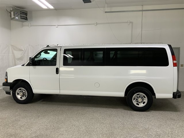 Used 2024 Chevrolet Express 3500 LT w/ LT Preferred Equipment Group image 3