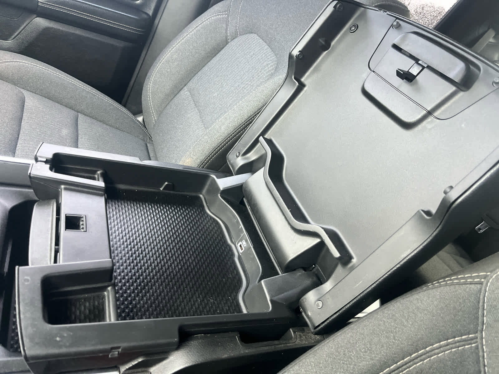 Used 2019 RAM 1500 Big Horn image 25