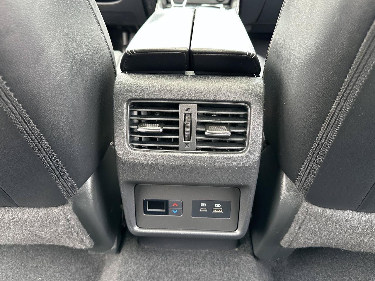 Used 2021 Nissan Rogue SL FWD image 44