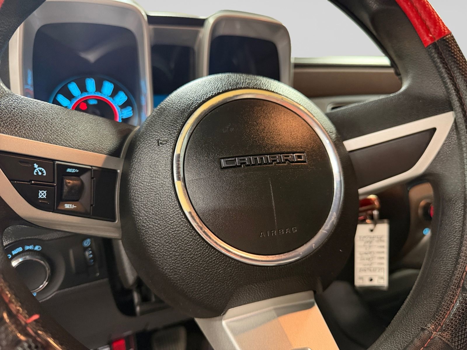 Used 2010 Chevrolet Camaro LS RWD image 37