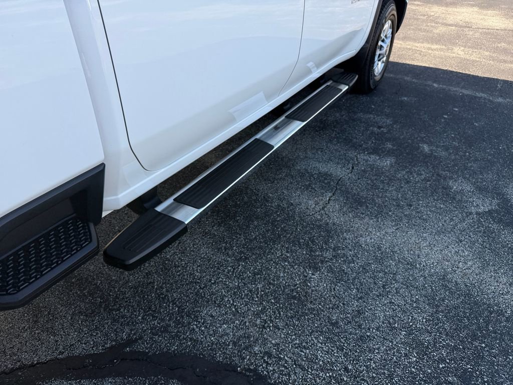 Used 2025 Chevrolet Silverado 2500 LT w/ Convenience Package image 30