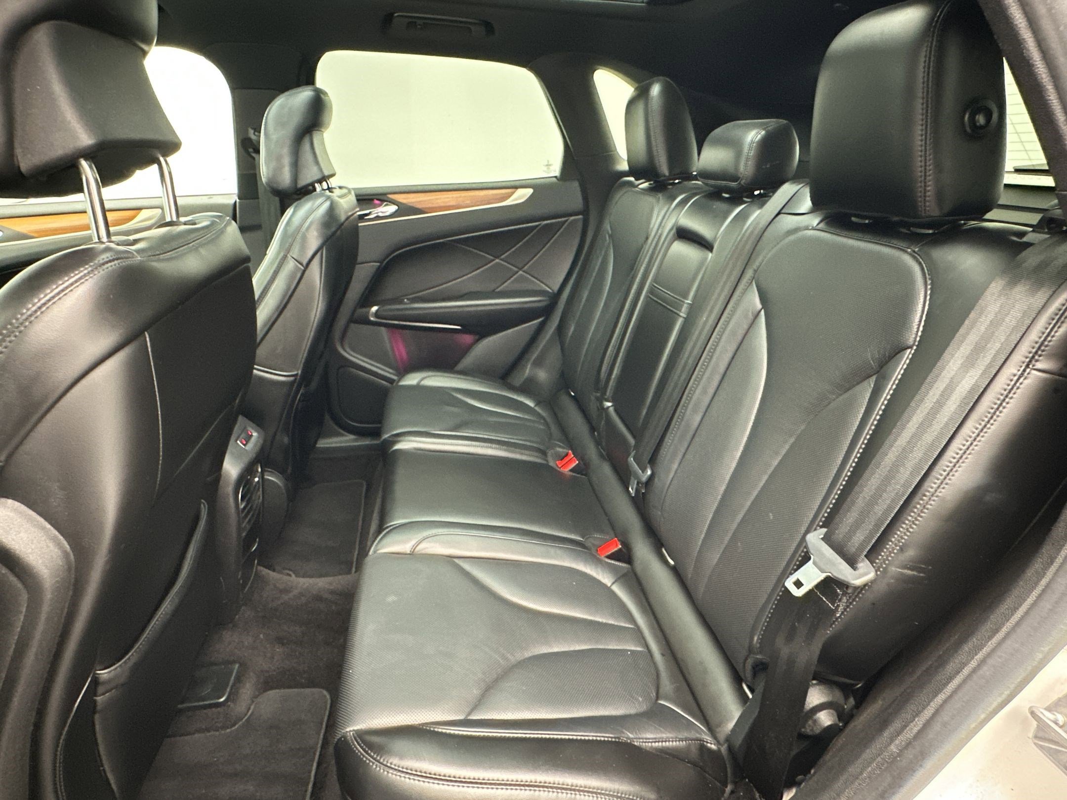 Used 2018 Lincoln MKC Reserve w/ Lincoln MKC Climate Package image 14