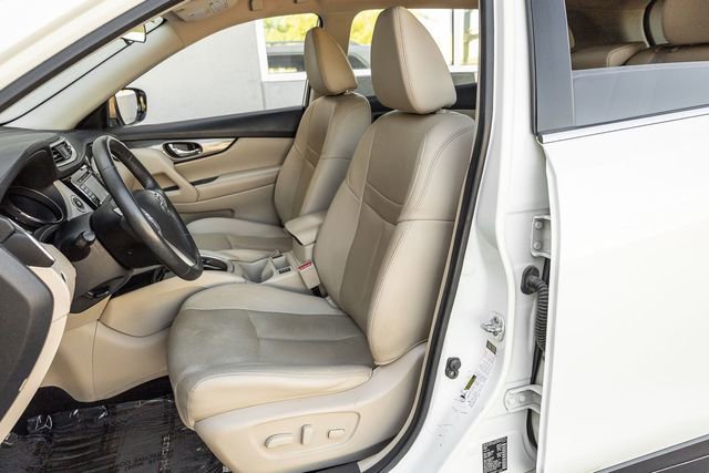 Used 2016 Nissan Rogue SL image 12