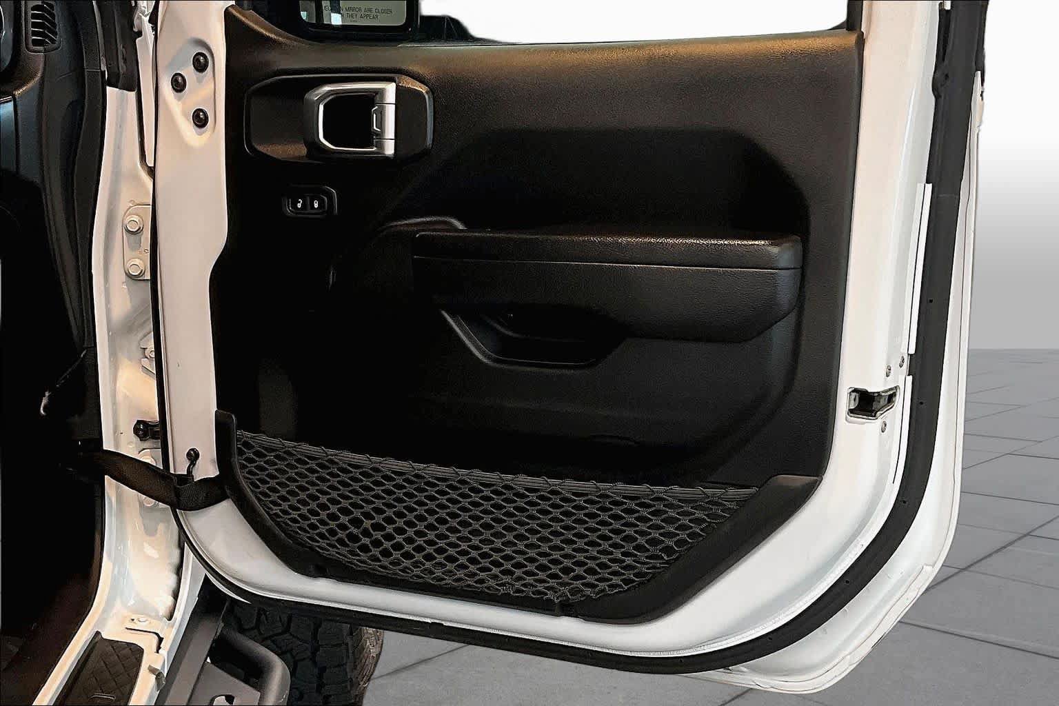Used 2022 Jeep Gladiator Sport AWD/4WD image 22