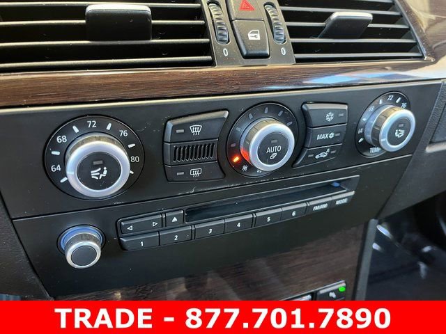 Used 2010 BMW 535i xDrive Wagon image 20