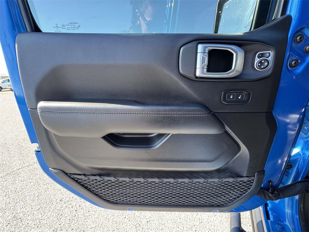 Used 2021 Jeep Wrangler Unlimited Rubicon image 25