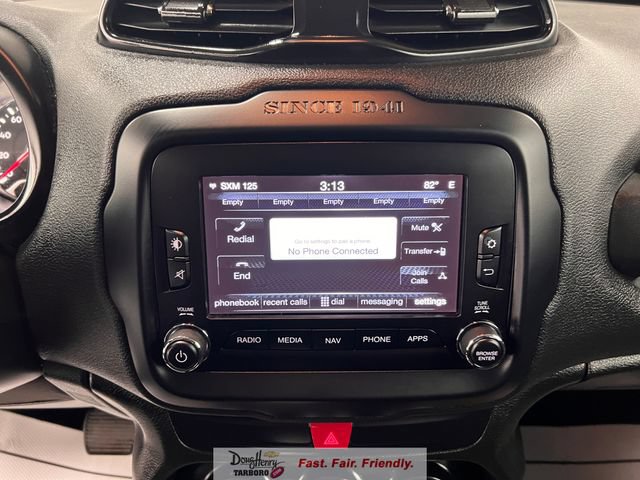 Used 2017 Jeep Renegade Latitude FWD image 45