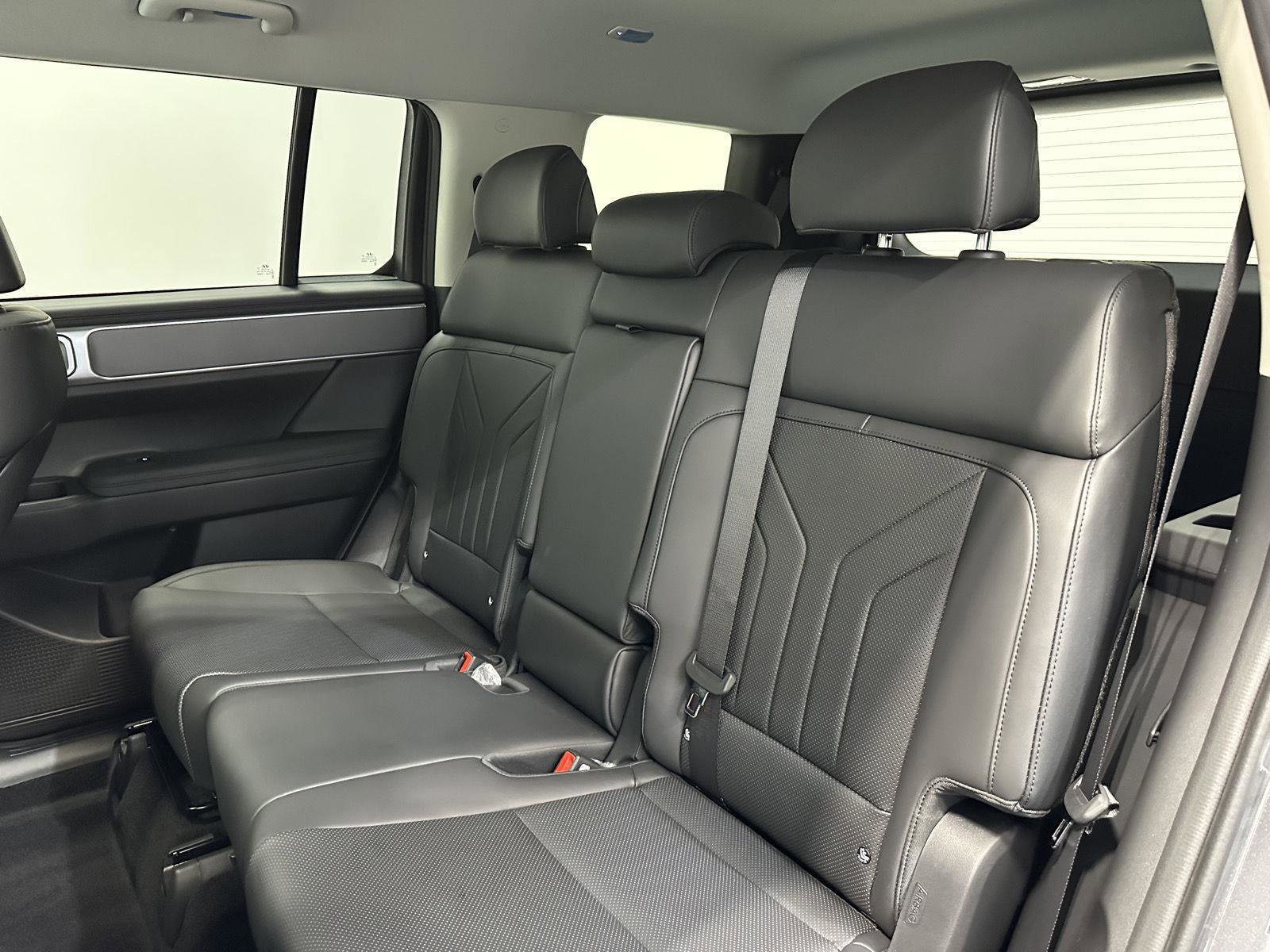 Certified 2026 Hyundai Santa Fe XRT image 29