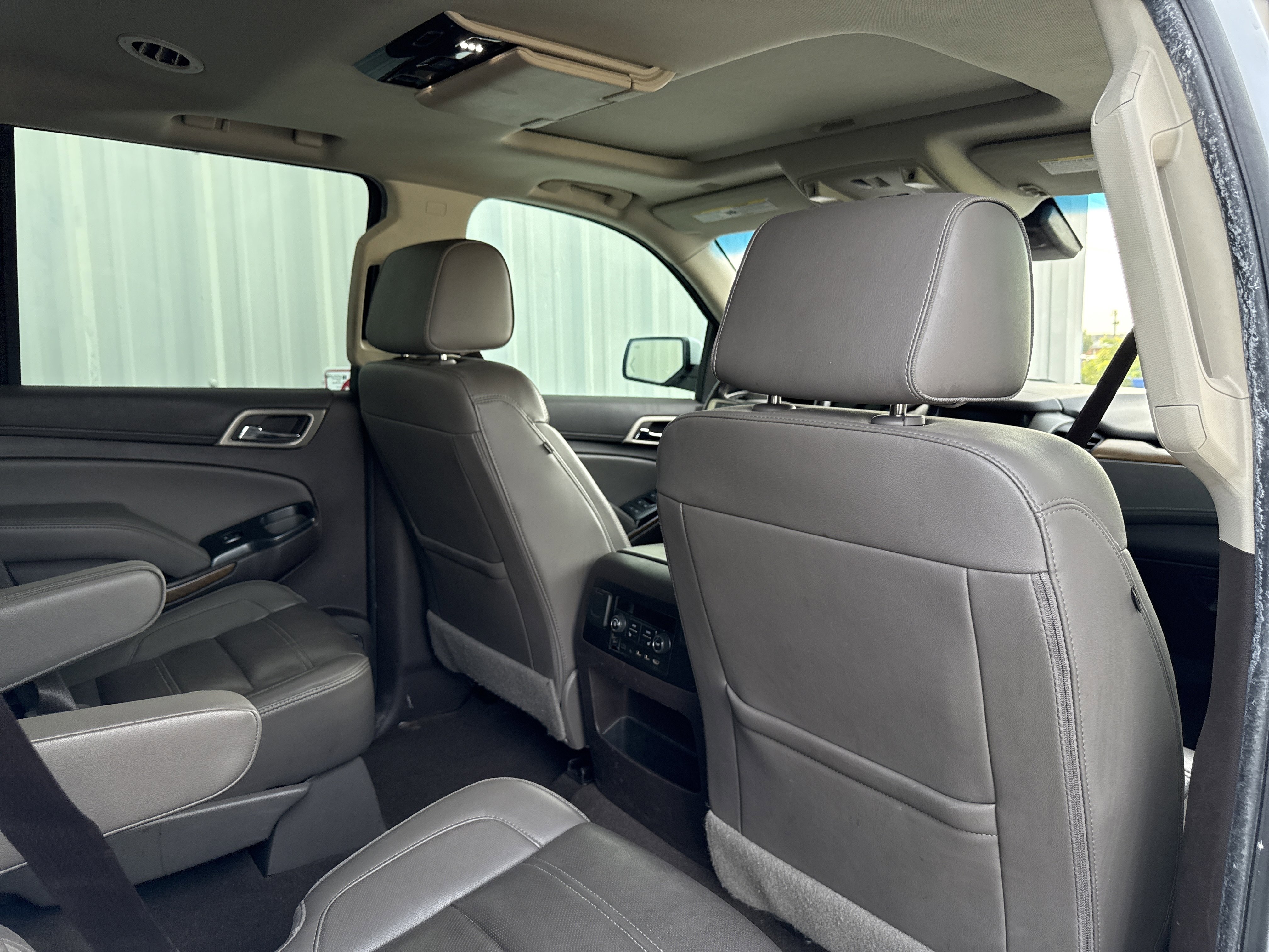 Used 2020 GMC Yukon Denali w/ Denali Ultimate Package image 35