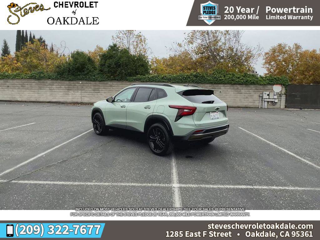 Certified 2024 Chevrolet Trax ACTIV w/ Sunroof Package image 9