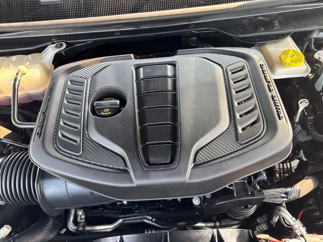Used 2023 Jeep Wagoneer L Series III w/ Premium Group I AWD/4WD image 23