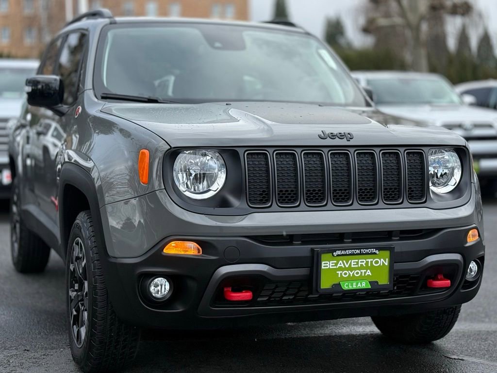 Used 2023 Jeep Renegade Trailhawk image 7