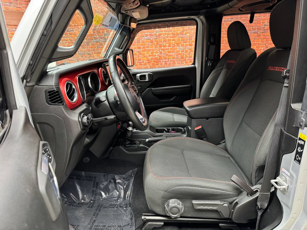 Used 2022 Jeep Wrangler Rubicon w/ Cold Weather Group AWD/4WD image 24