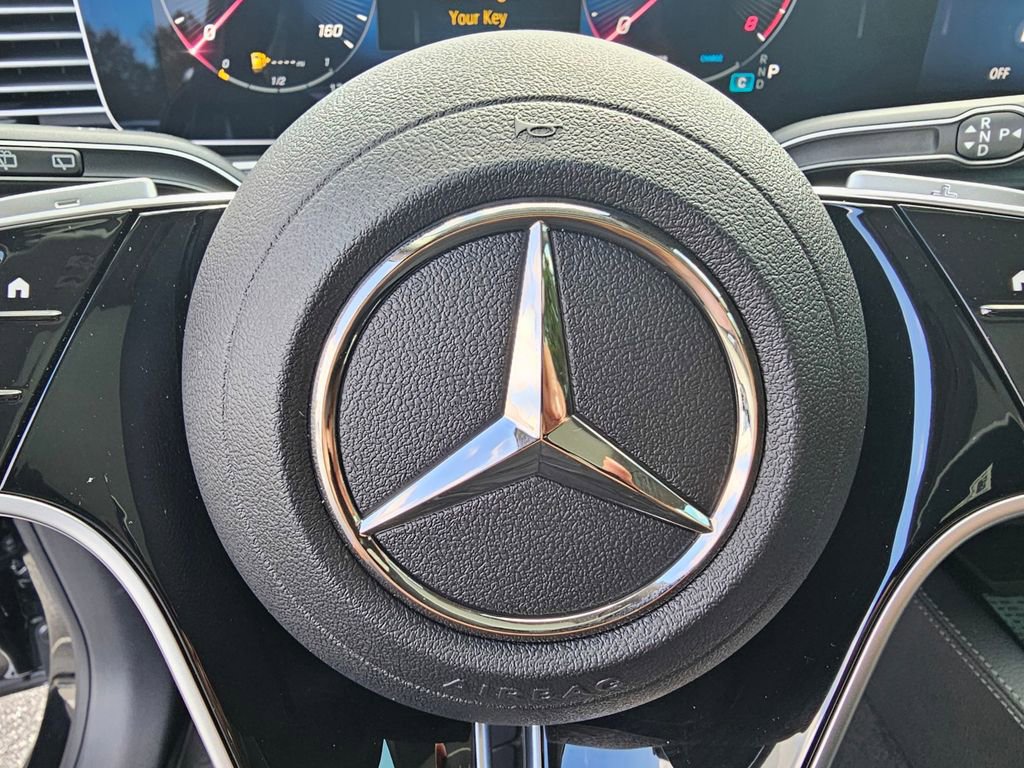 Used 2026 Mercedes-Benz GLS 450 4MATIC image 22