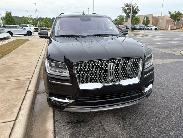 Used 2020 Lincoln Navigator L Reserve w/ Luxury Package AWD/4WD image 26