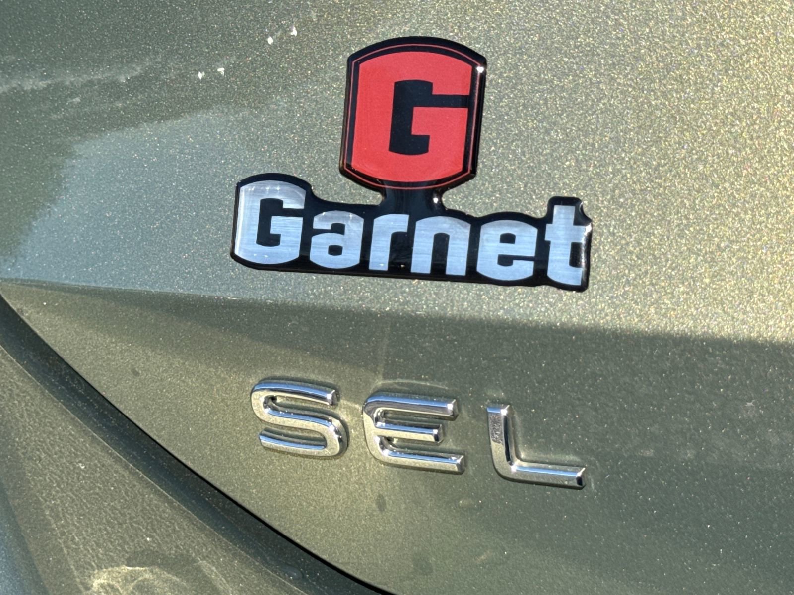 Certified 2025 Volkswagen Tiguan SEL R-Line image 39