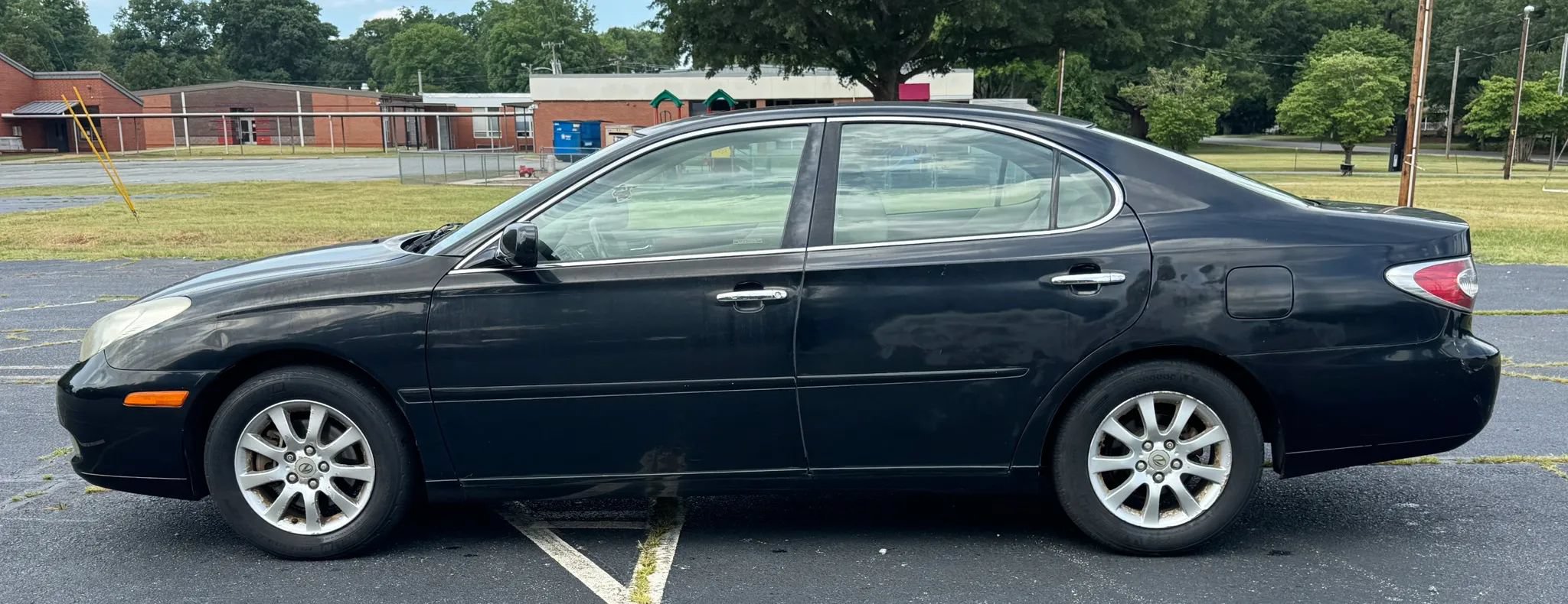 Used 2002 Lexus ES 330 FWD image 4