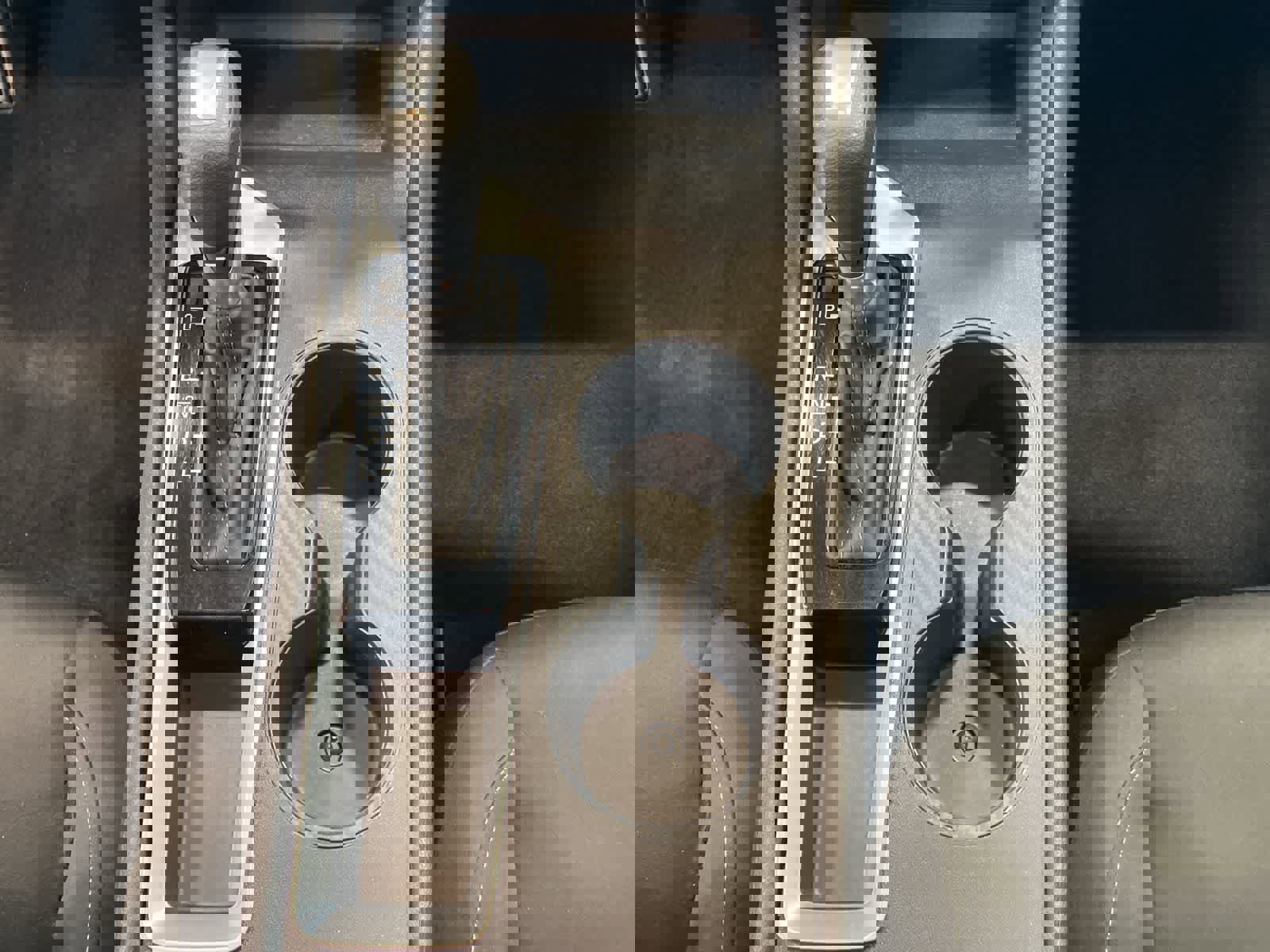 Used 2025 Nissan Altima 2.5 SV image 15