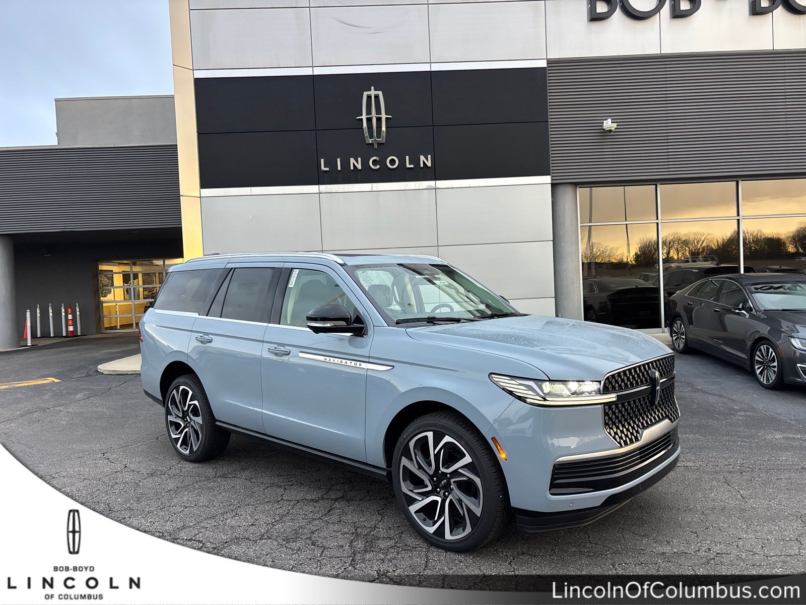 New 2026 Lincoln Navigator Reserve AWD/4WD video 1