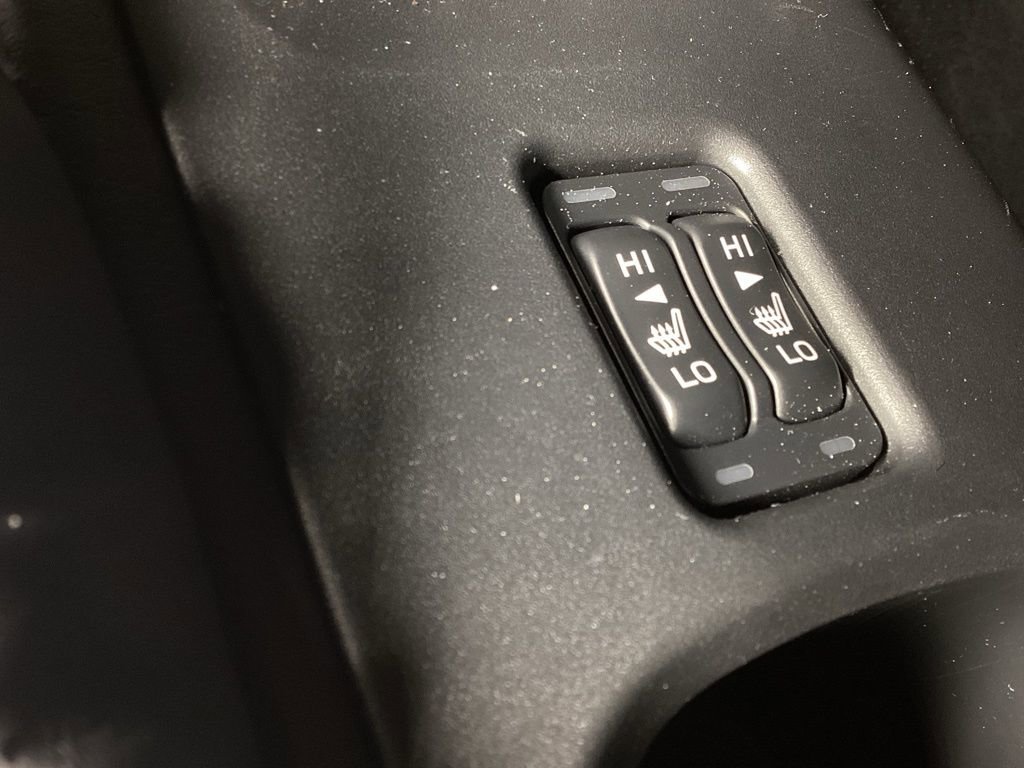 Used 2025 Toyota GR86 Premium w/ ALL Weather Mat Package (TMS) RWD image 5