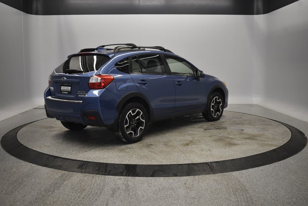 Used 2017 Subaru Crosstrek 2.0i Limited image 11