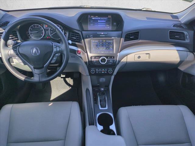 Used 2017 Acura ILX FWD image 17