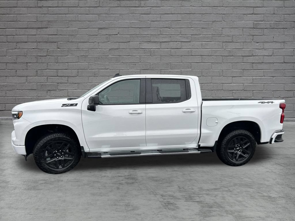New 2026 Chevrolet Silverado 1500 RST w/ Dark Appearance Package AWD/4WD image 5