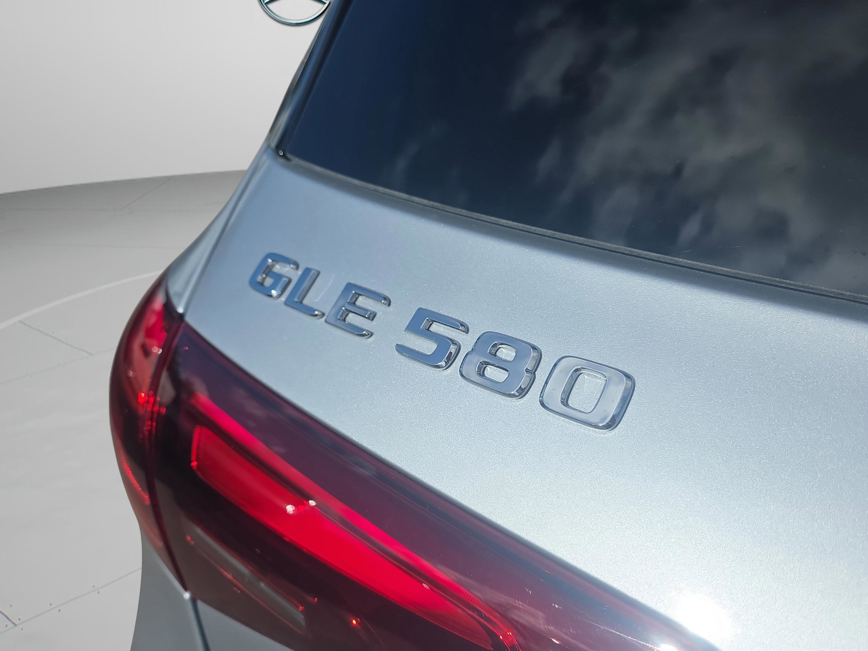 Certified 2025 Mercedes-Benz GLE 580 4MATIC image 7
