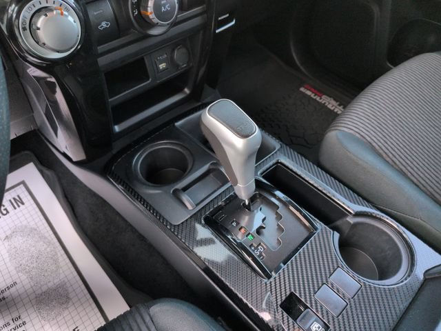 Used 2022 Toyota 4Runner TRD Off-Road AWD/4WD image 17