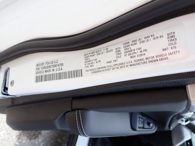 New 2025 Jeep Grand Cherokee L Limited image 20