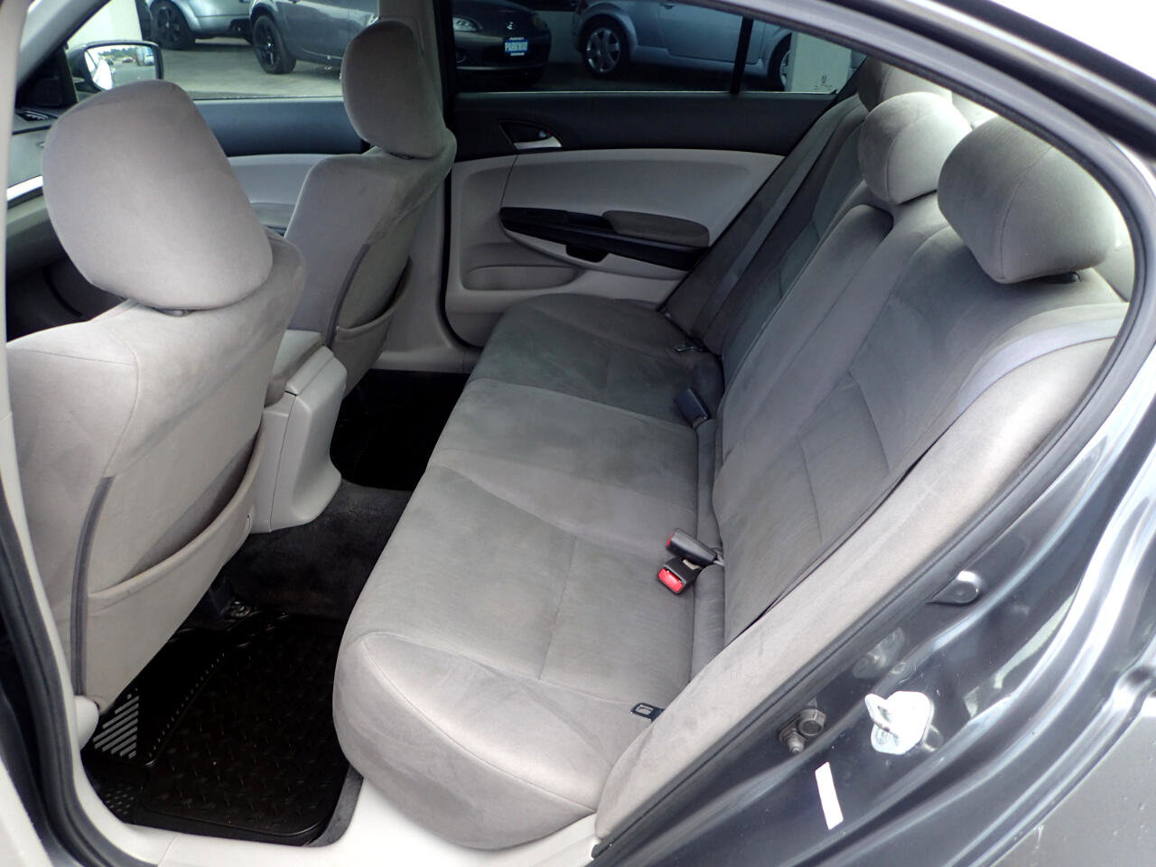 Used 2011 Honda Accord LX image 10