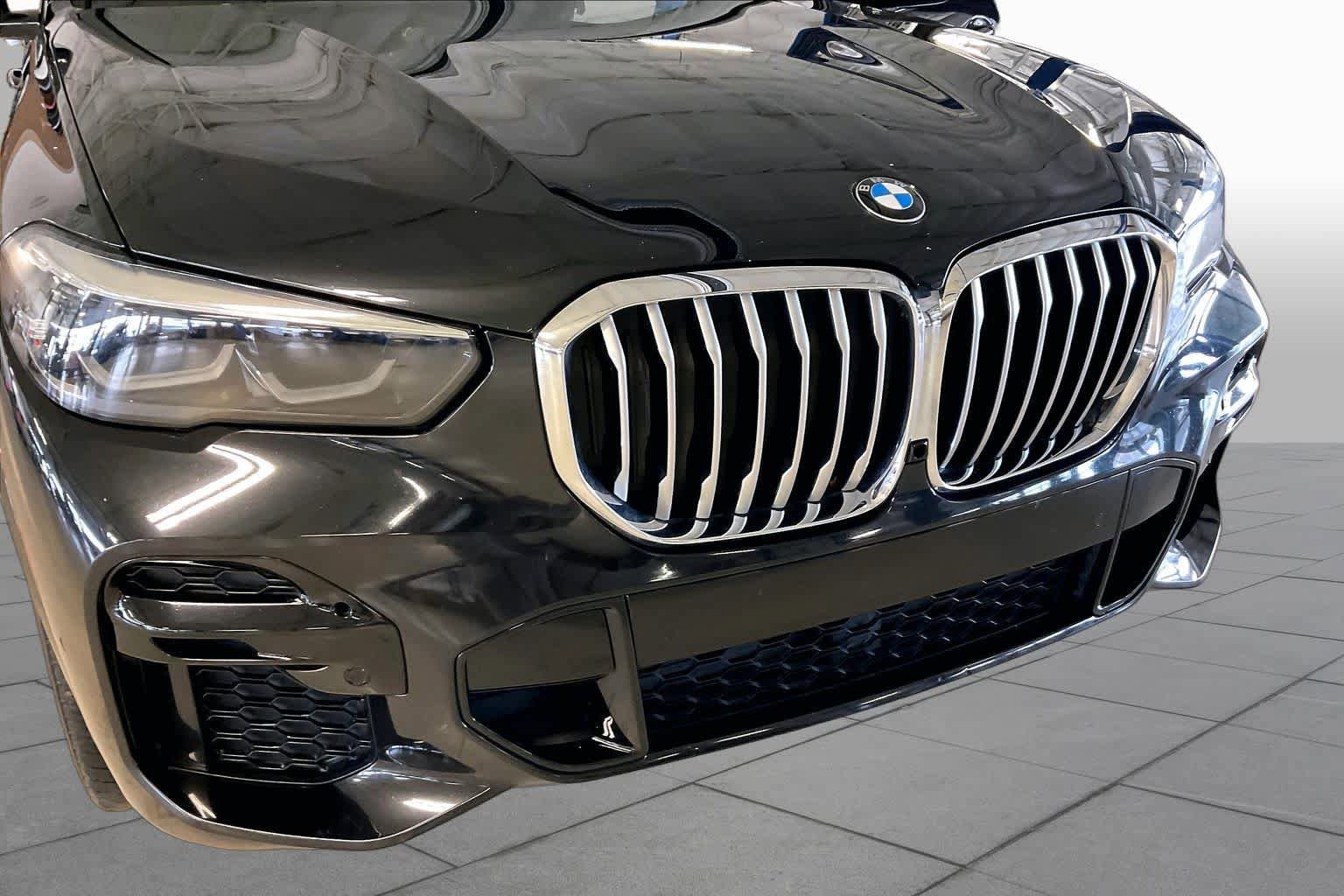 Used 2022 BMW X5 sDrive40i w/ M Sport Package RWD image 30