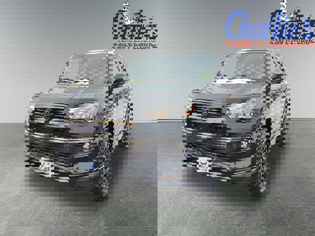 Used 2020 Toyota 4Runner 4WD image 1