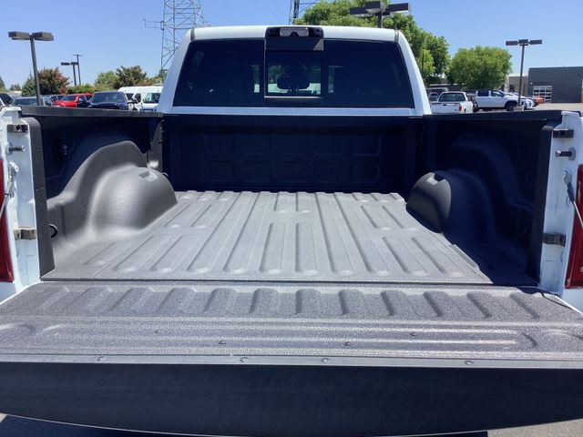 New 2026 RAM 2500 Laramie w/ Night Edition AWD/4WD image 34