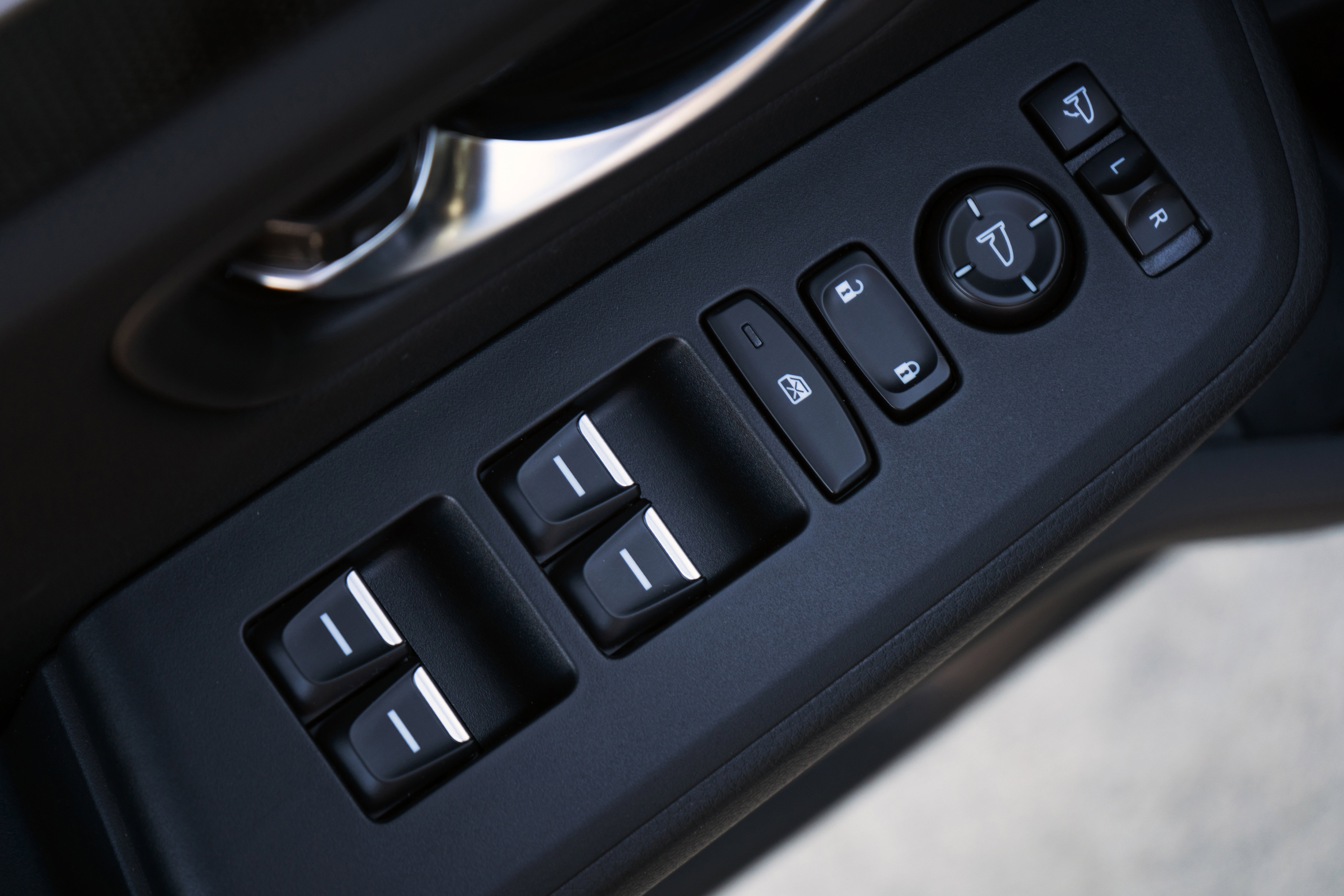 Used 2025 Honda Pilot Elite image 40