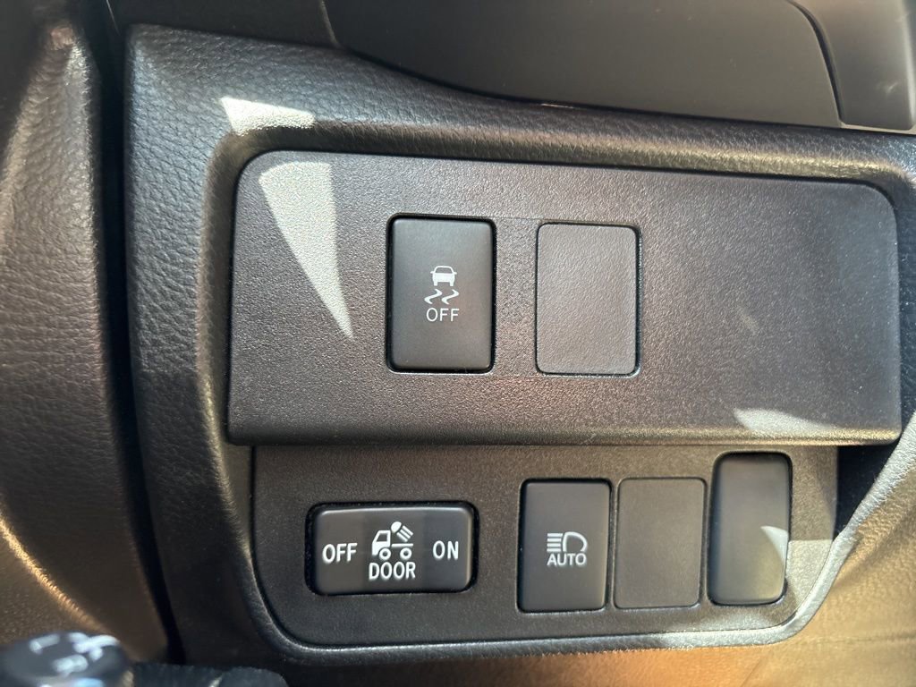 Certified 2022 Toyota Tacoma SR image 43