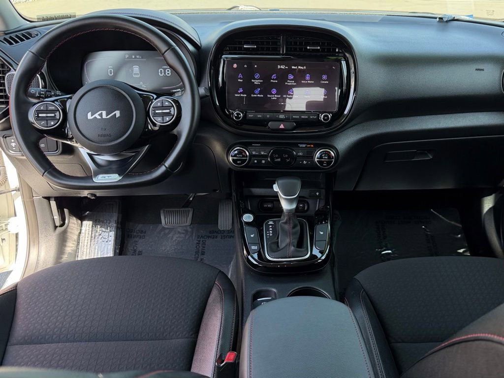 Used 2023 Kia Soul GT-Line w/ GT-Line Technology Package FWD image 29