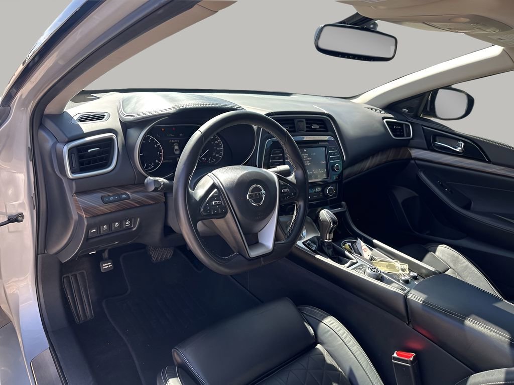 Used 2017 Nissan Maxima Platinum w/ Medallion Package image 25