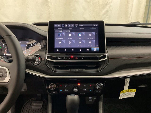 New 2026 Jeep Compass Trailhawk AWD/4WD image 17