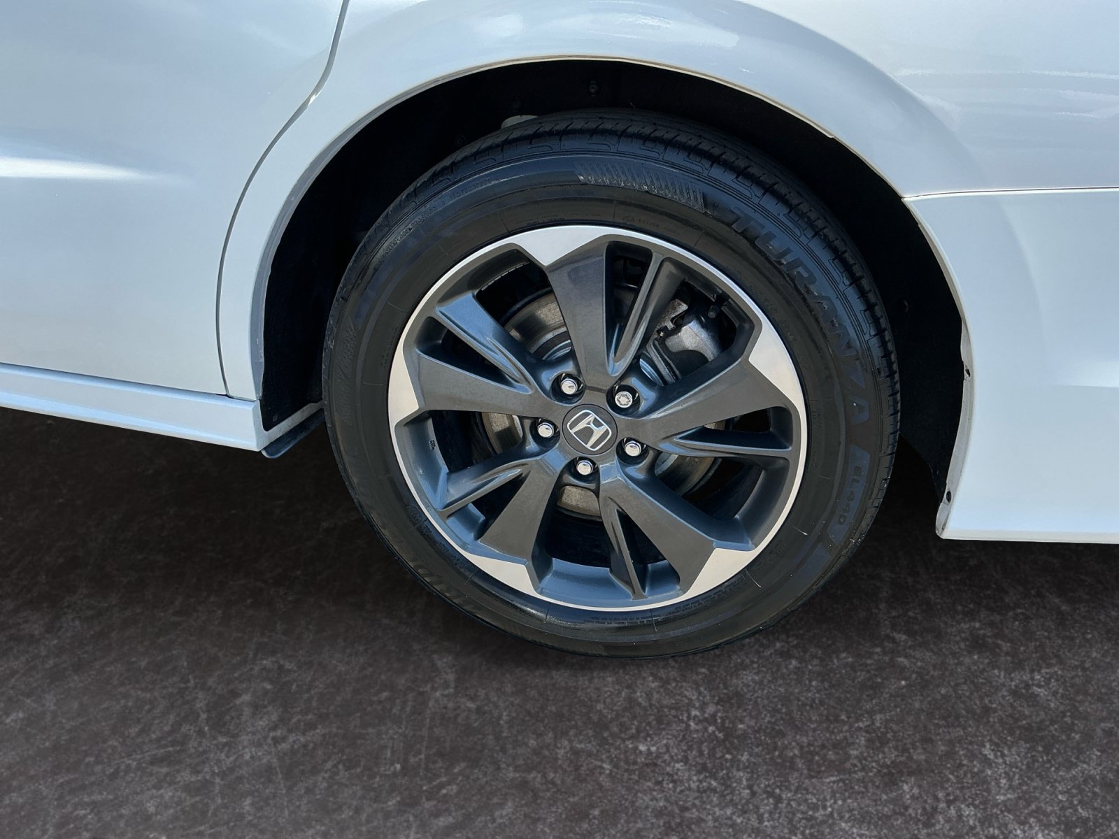 Used 2023 Honda Odyssey Elite image 8