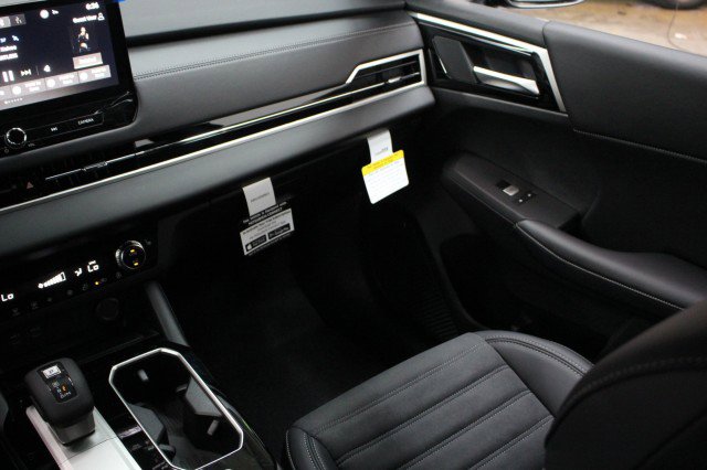 New 2026 Mitsubishi Outlander LE FWD image 22