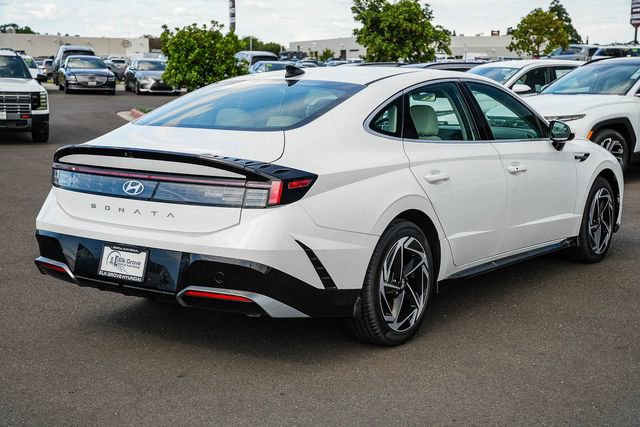 New 2026 Hyundai Sonata SEL FWD image 5