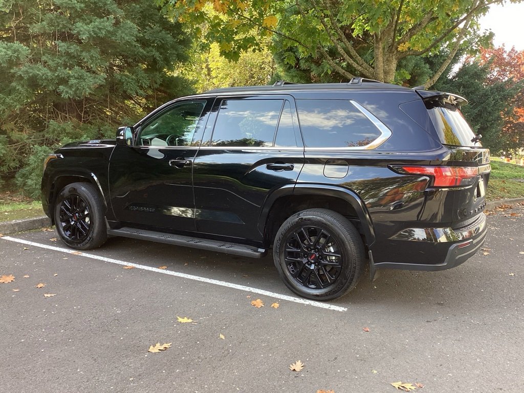 Used 2024 Toyota Sequoia SR5 image 8
