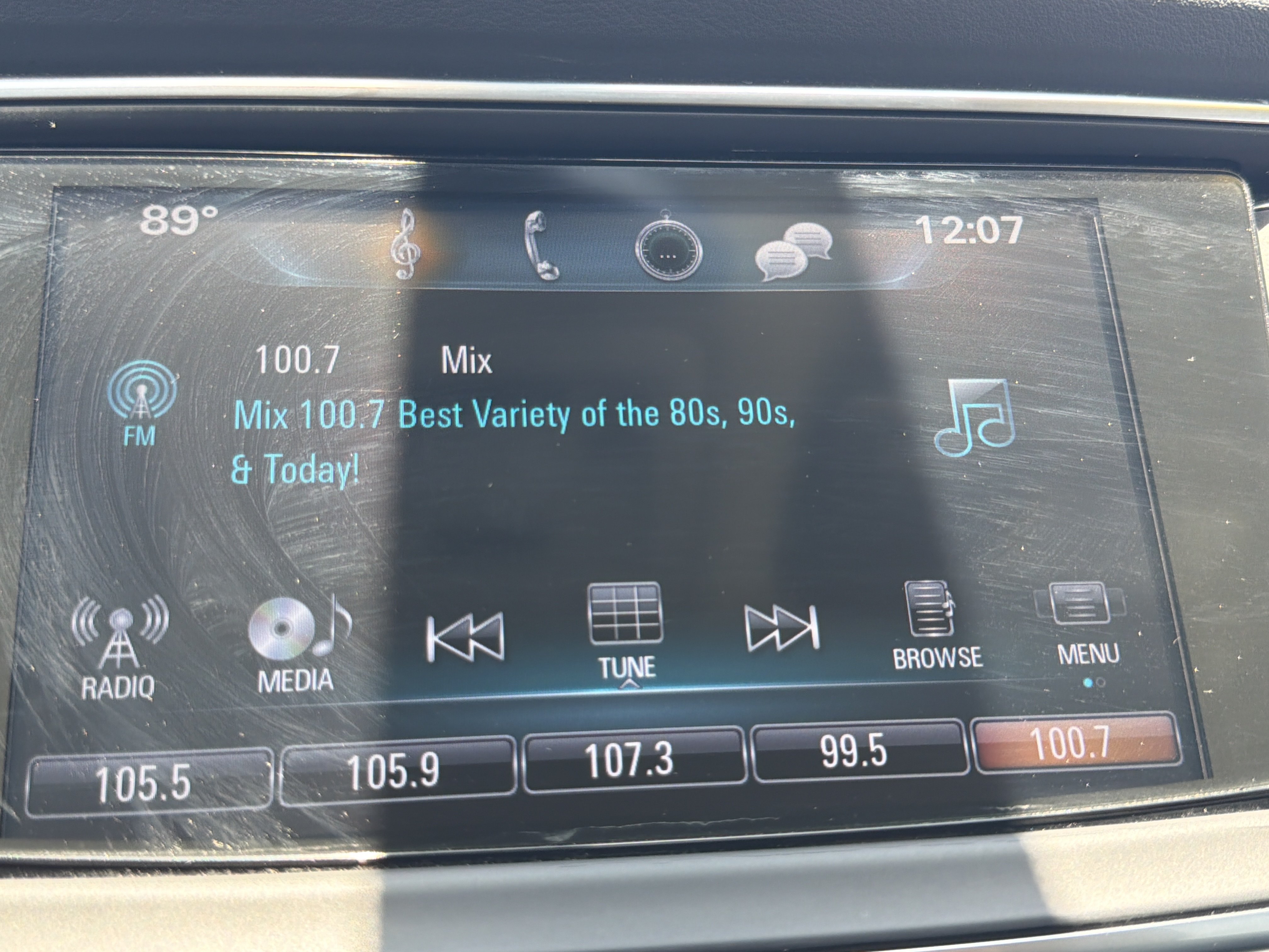 Used 2018 Buick Enclave Essence FWD image 25