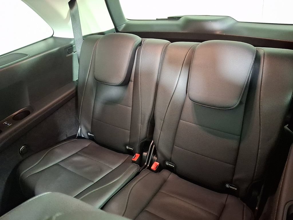 Used 2024 Mercedes-Benz GLS 450 4MATIC image 14